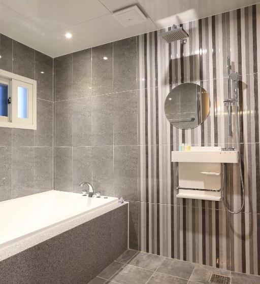 اتاق سوپریور خانوادگی, Le Idea Hotel Busan Station
