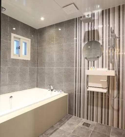 اتاق استاندارد با چشم‌انداز دریا, Le Idea Hotel Busan Station