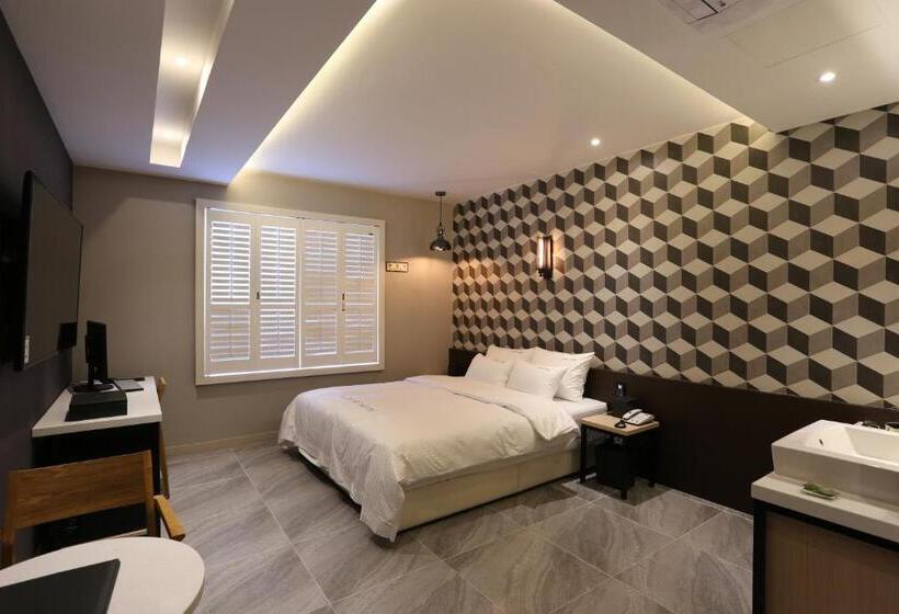 اتاق استاندارد با چشم‌انداز دریا, Le Idea Hotel Busan Station