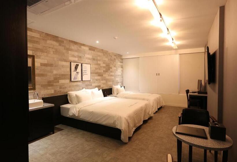 Трехместный Номер Deluxe Вид на Море, Le Idea Hotel Busan Station