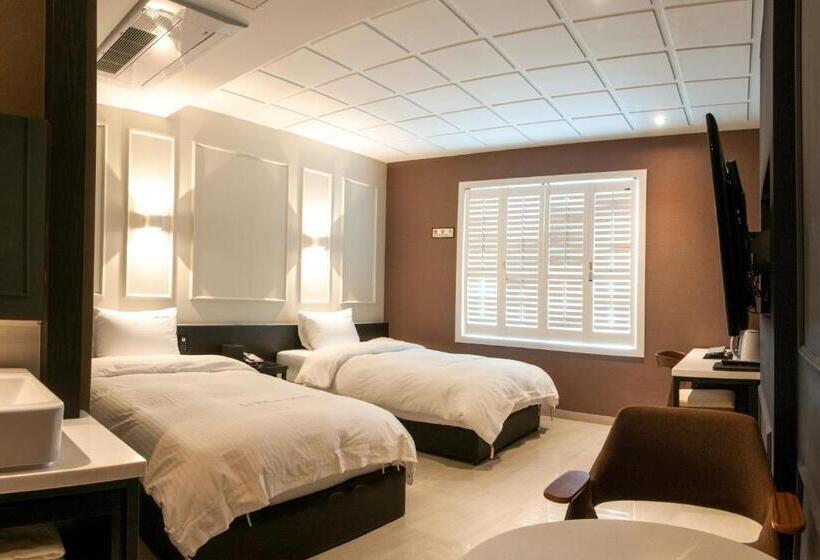 Номер Deluxe Вид на Море, Le Idea Hotel Busan Station