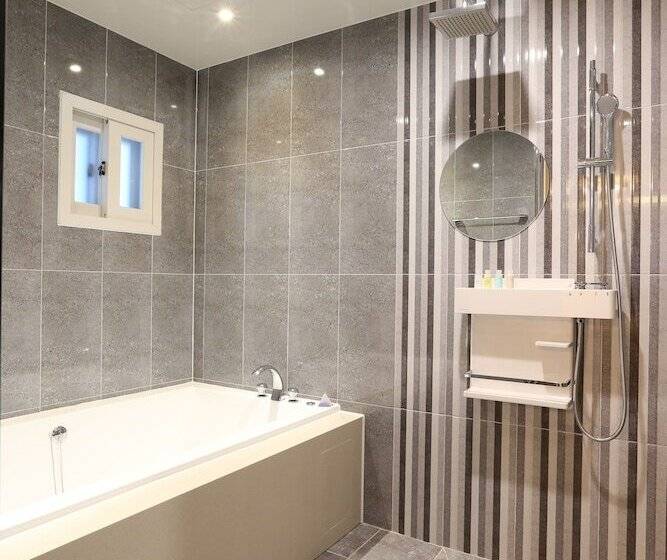 اتاق سه نفره دلوکس با چشم‌انداز دریا, Le Idea Hotel Busan Station