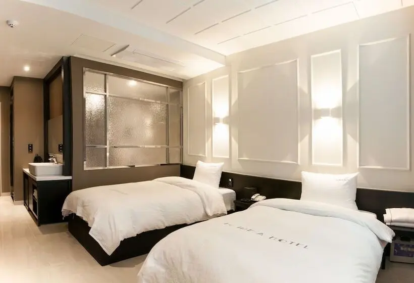 اتاق لوکس با چشم‌انداز دریا, Le Idea Hotel Busan Station