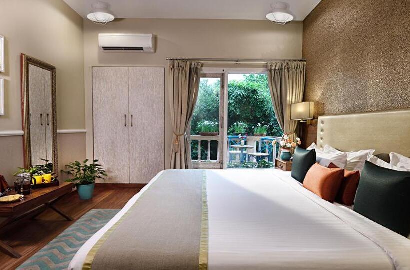 شقة غرفتين, Karma Chalets