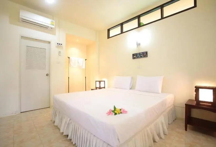 デラックスルーム, Koh Mook Rubber Tree Bungalows
