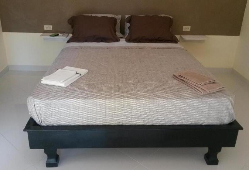 キングサイズベッドのデラックスルーム, B&b Le Villette Las Lajas