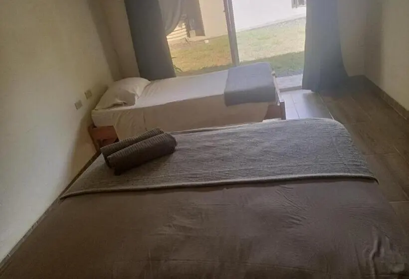 اتاق خانوادگی با چشم‌انداز باغ, B&b Le Villette Las Lajas