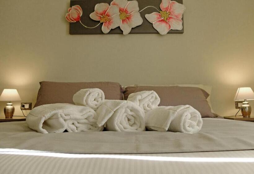 Standart Oda, Eos Room And Breakfast