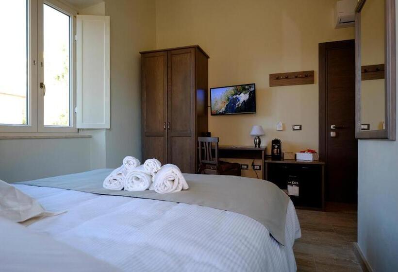 חדר סטנדרט, Eos Room And Breakfast