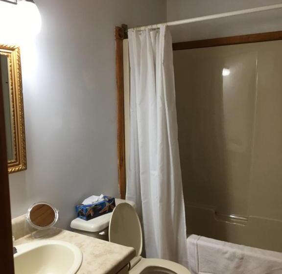 带阳台的豪华间, Bye The Bay Bed And Breakfast