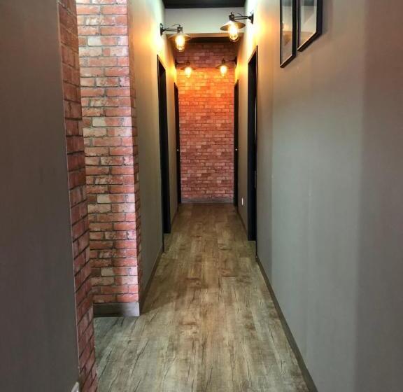 חדר סטנדרט נוף לים, Cube Bed Station   Hostel