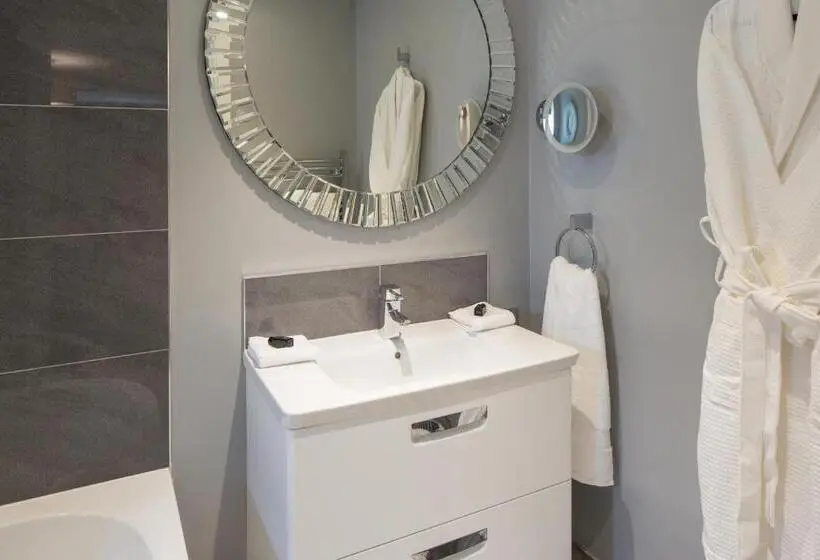 Cameră Deluxe cu Vedere la Mare cu Balcon, Driftwood B&b