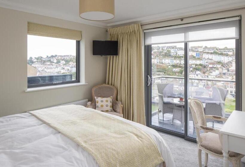 غرفة ديلوكس مطلّة علي البحر مزوَّدة بشُرفة, Driftwood B&b