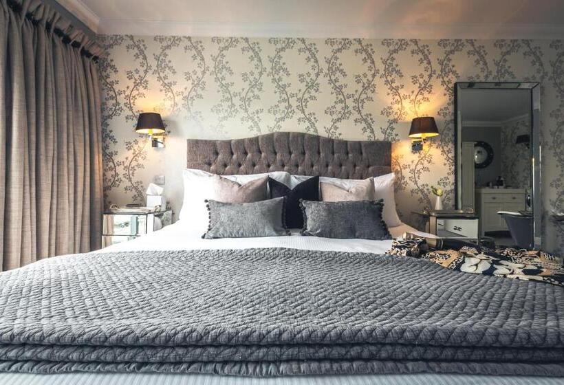 غرفة ديلوكس مطلّة علي البحر, Driftwood B&b