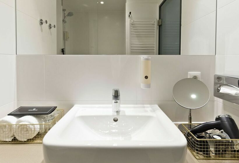 Номер Superior, Elaya Hotel Munich City