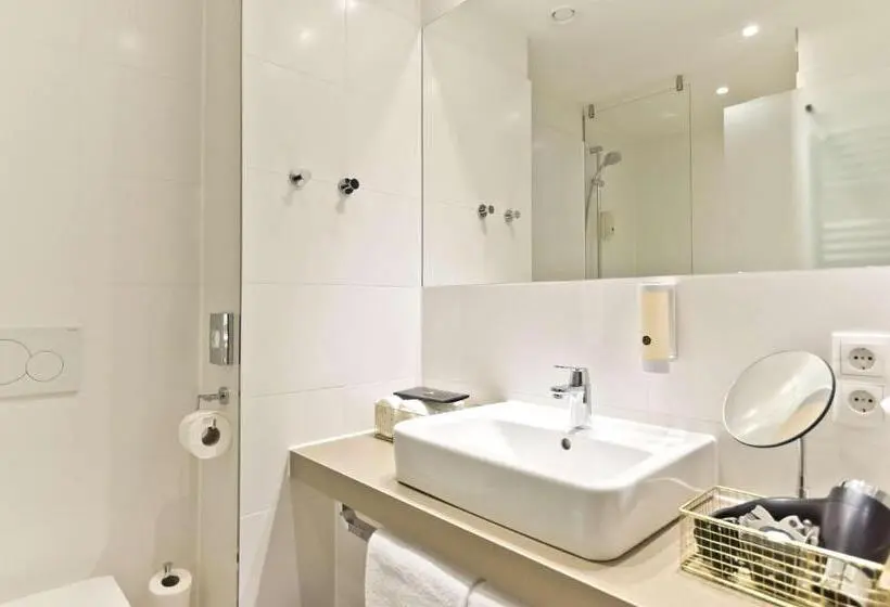 Superior-huone, Elaya Hotel Munich City