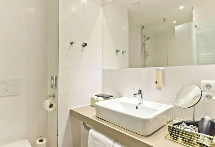 Superior-huone, Elaya Hotel Munich City