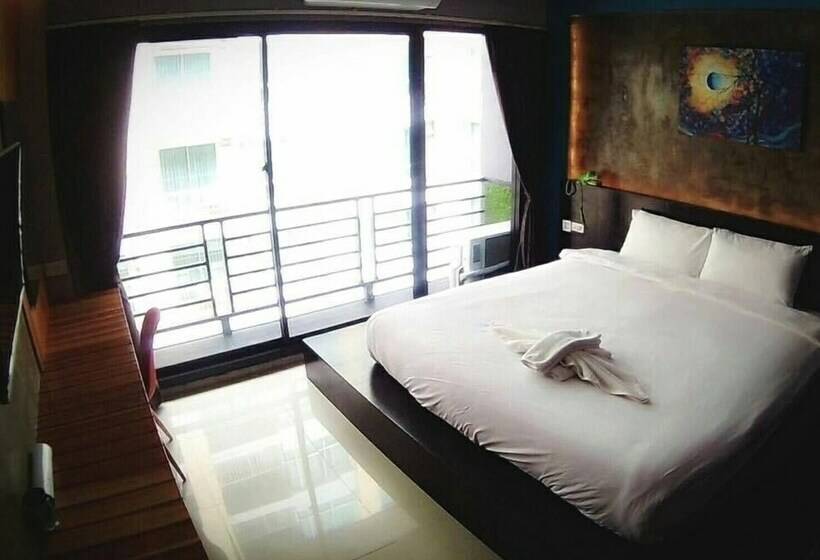 スタンダードルーム, Coconut Budget And Boutique Huahin