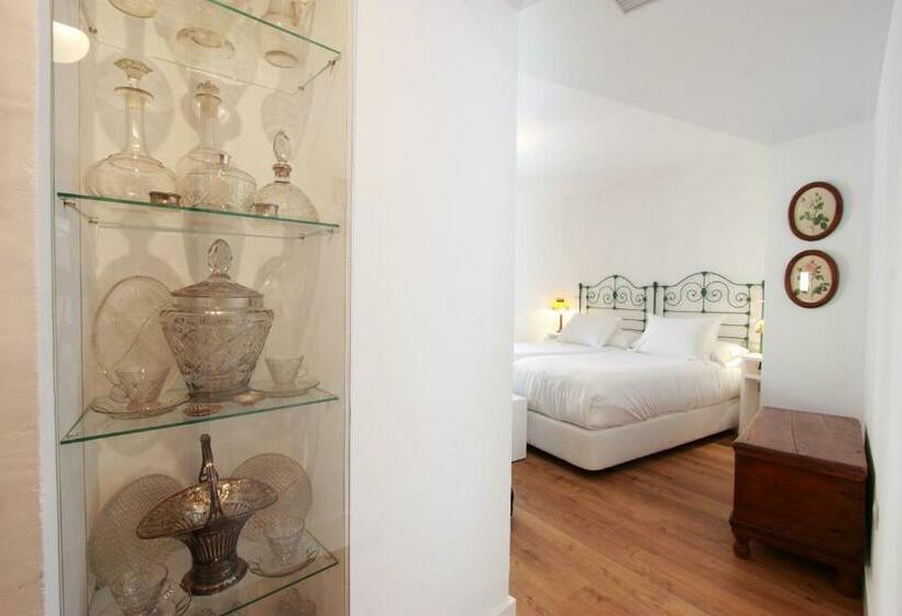 スタンダードルーム, Patria Chica