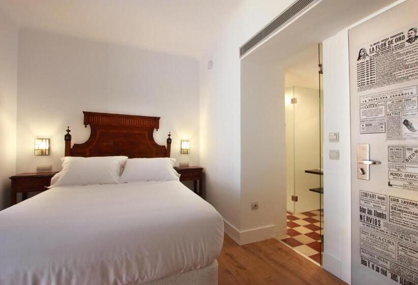 デラックスルーム, Patria Chica