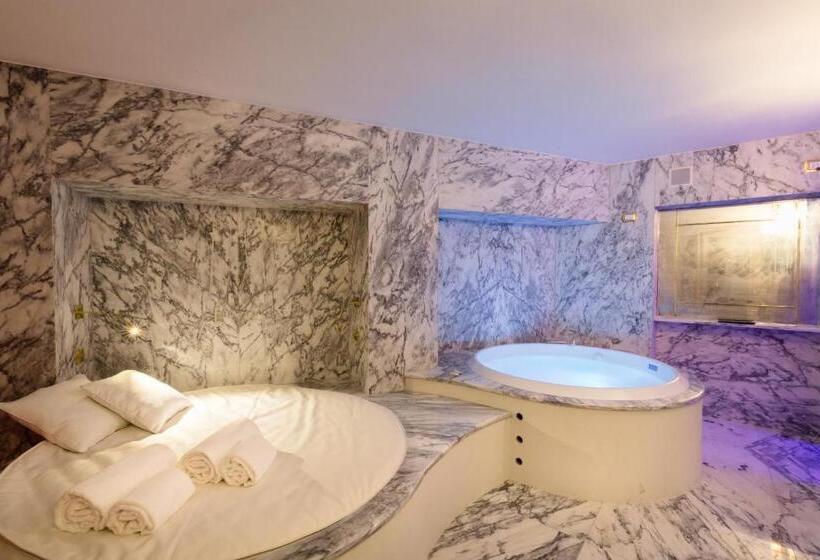 带大床的复式套间, Relais La Speranzina