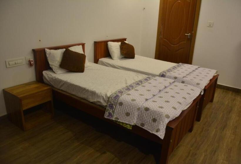 스탠다드 룸 킹사이즈 침대, White Shell Beach House