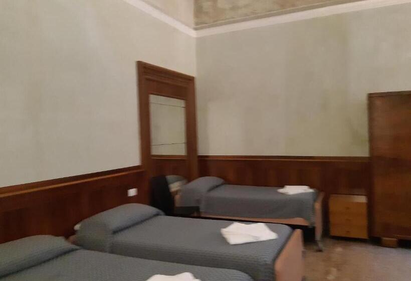 اتاق خانوادگی, Foresteria Valdese Venezia