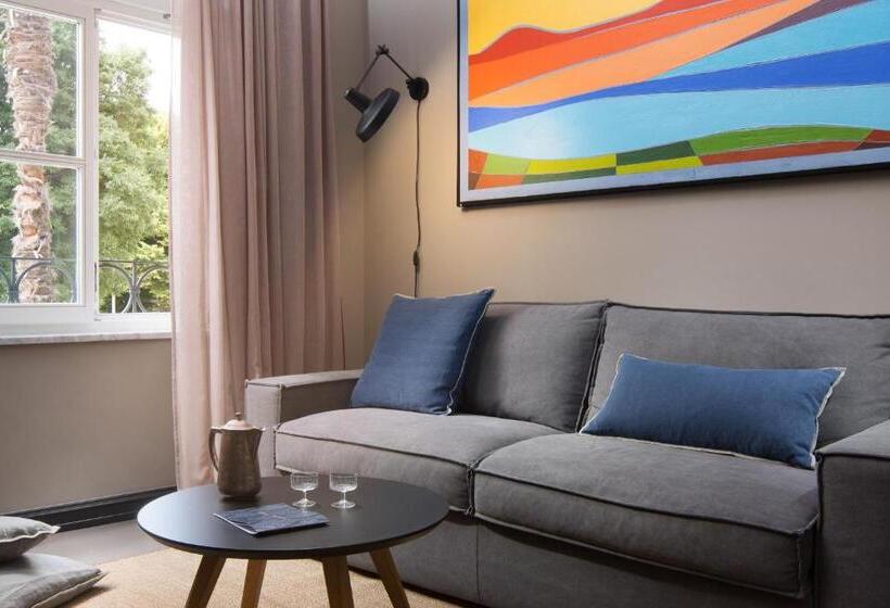 豪华房间, Almayer Art & Heritage Adults Only Hotel And Dépendance Rooms