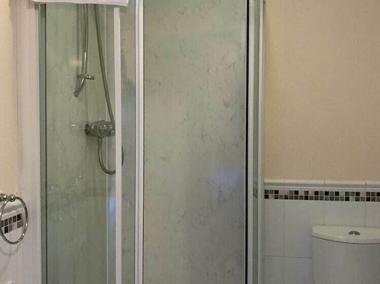 חדר משפחתי, Glenlossie Guest House