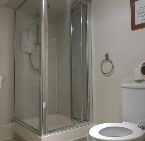 חדר סטנדרט חדר אמבטיה משותף, Glenlossie Guest House