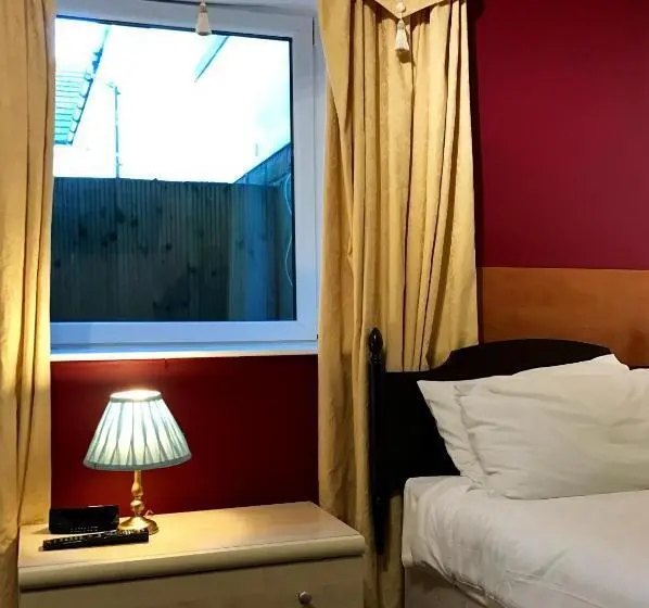 Standard-huone Jaettu Kylpyhuone, Glenlossie Guest House