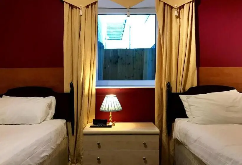 Standard-huone Jaettu Kylpyhuone, Glenlossie Guest House
