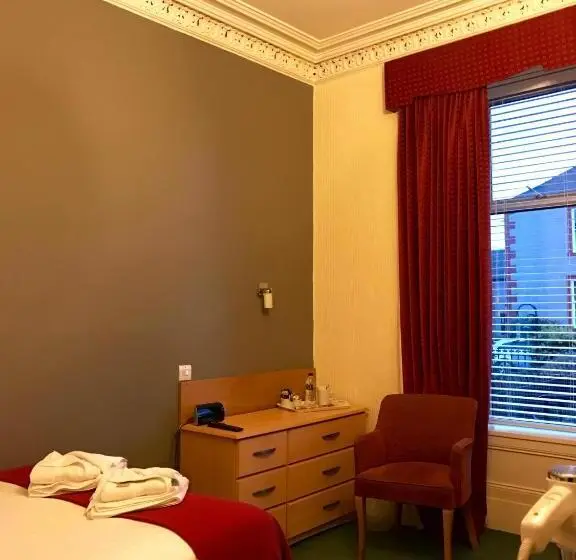 Standard-invahuone, Glenlossie Guest House