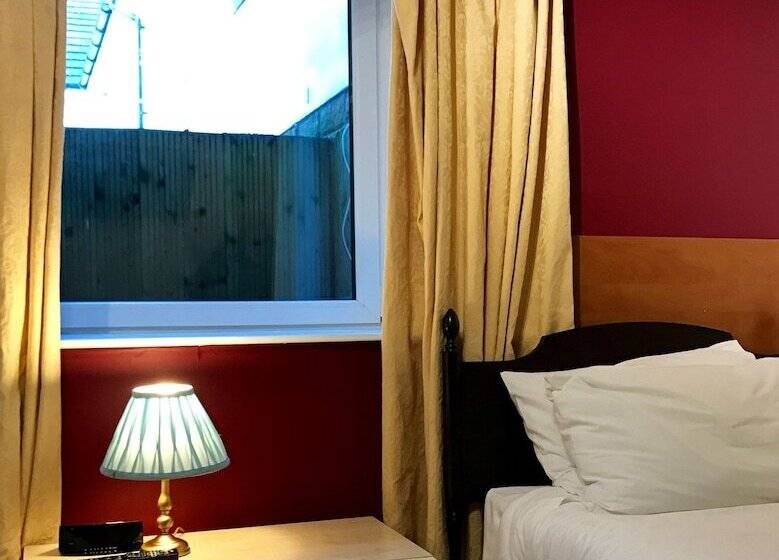 اتاق استاندارد با سرویس بهداشتی مشترک, Glenlossie Guest House