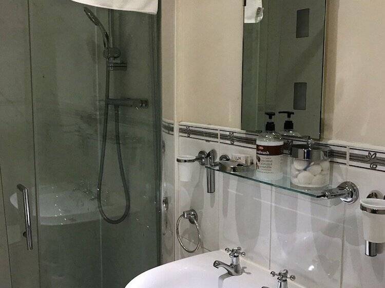 اتاق استاندارد, Glenlossie Guest House