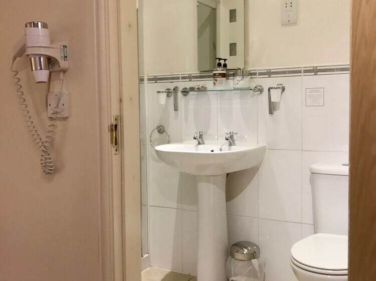 اتاق استاندارد, Glenlossie Guest House
