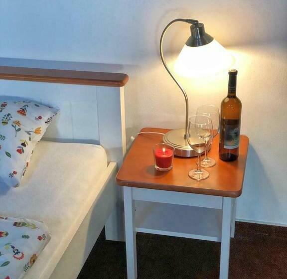 חדר סטנדרט, Kap Café