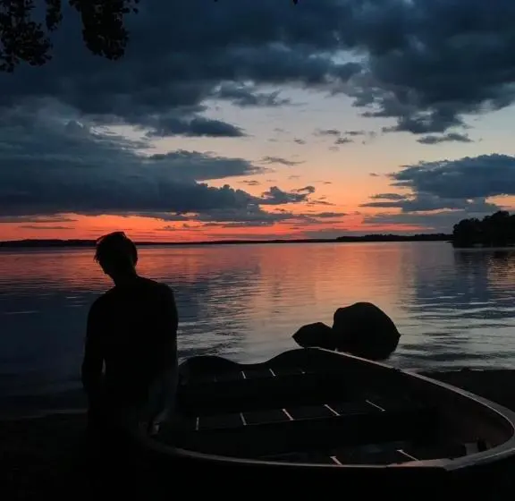 Standard Neljän Hengen Huone, Bromölla Camping O Vandrarhem