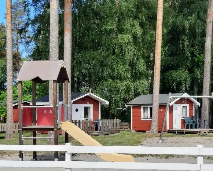 Mökki 1 Makuuhuone, Bromölla Camping O Vandrarhem