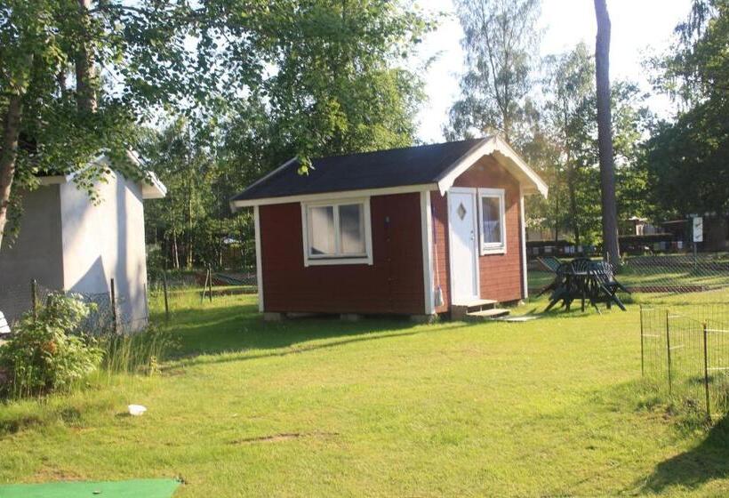 کلبه ییلاقی, Bromölla Camping O Vandrarhem