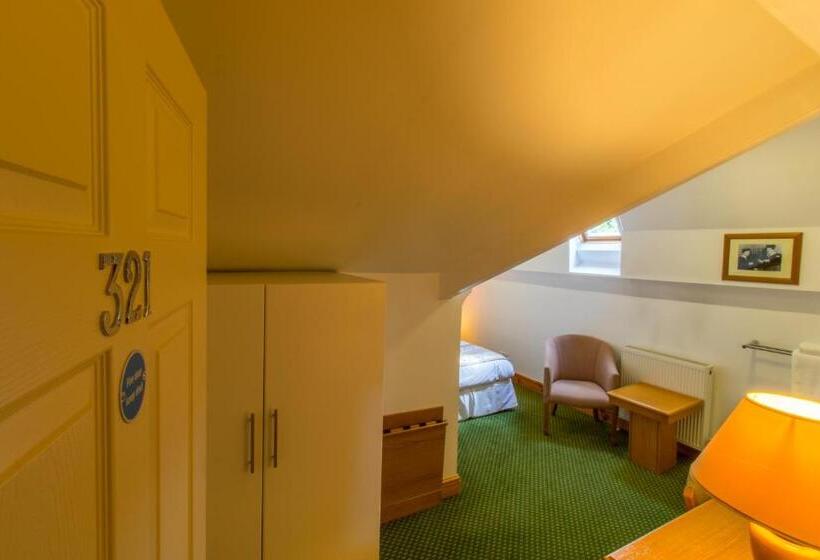 家庭套房, A Park View