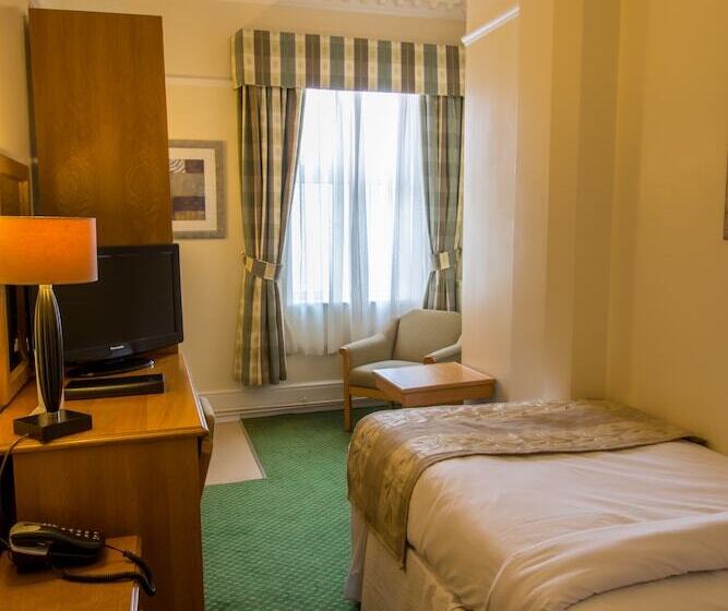 חדר סופריור יחיד, A Park View