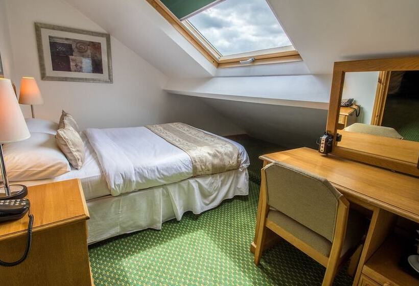 סוויטה משפחתית, A Park View