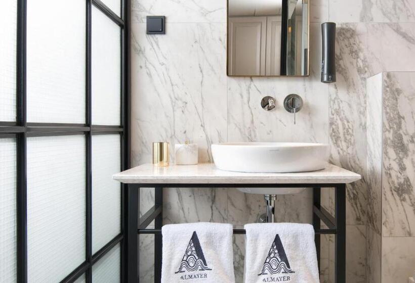 豪华房间, Almayer Art & Heritage Adults Only Hotel And Dépendance Rooms