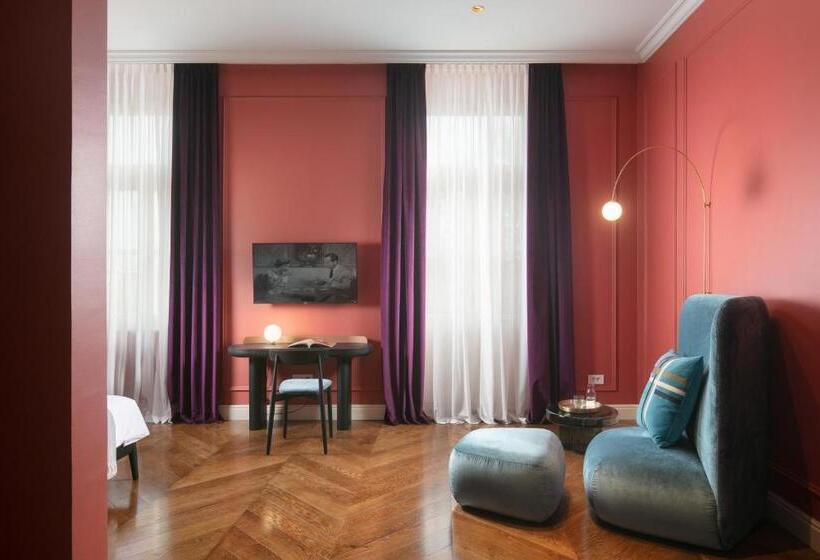 Номер Deluxe с Балконом, Almayer Art & Heritage Adults Only Hotel And Dépendance Rooms