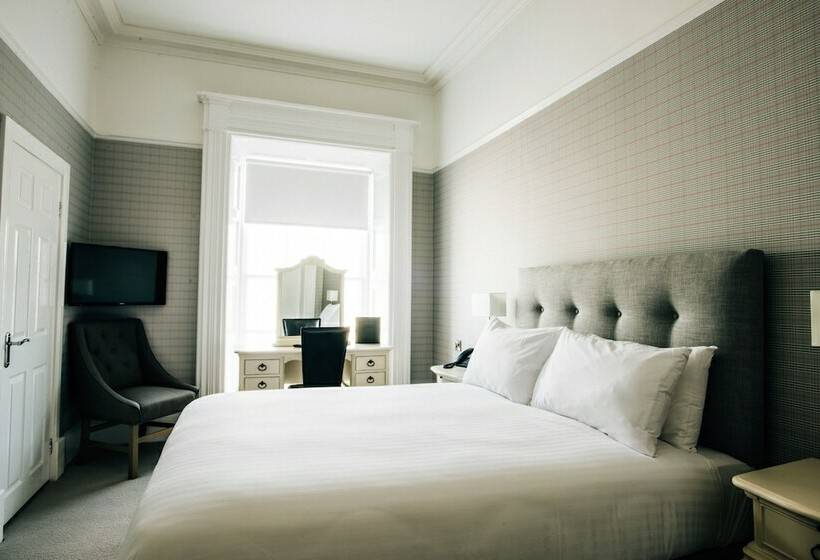 デラックスルーム, Belmont House