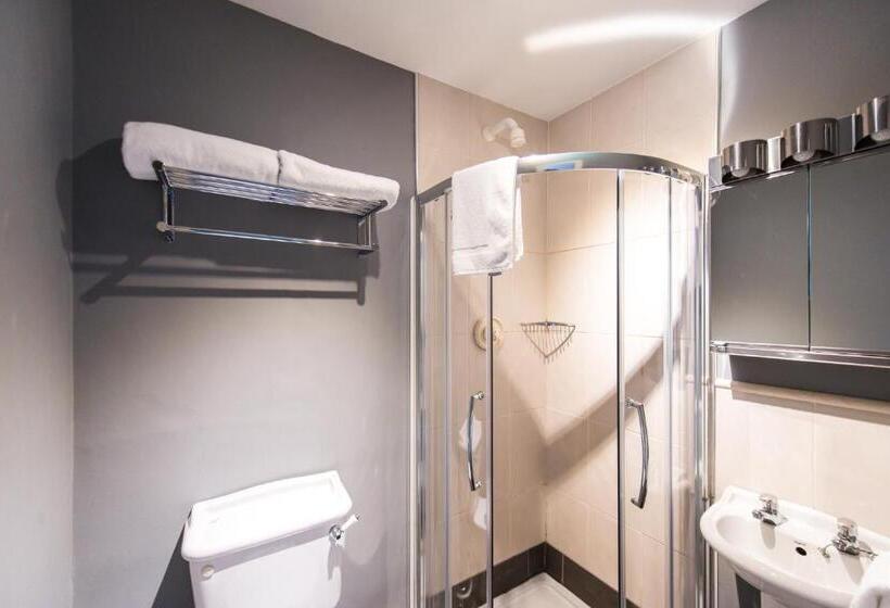 デラックスルーム, Belmont House