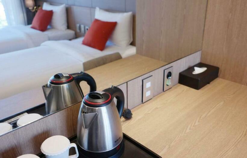 غرفة قياسية, Bridge Seogwipo