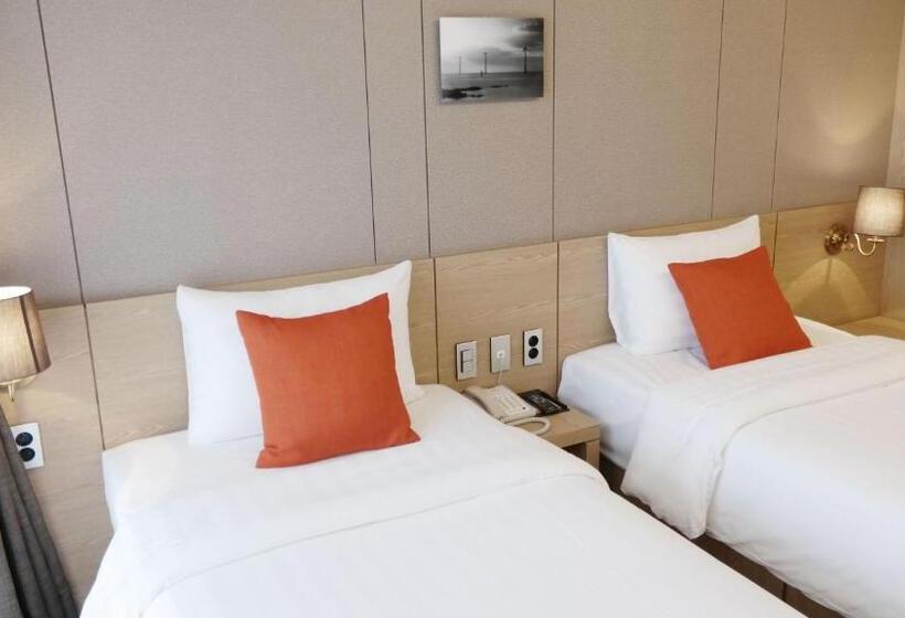 غرفة قياسية, Bridge Seogwipo