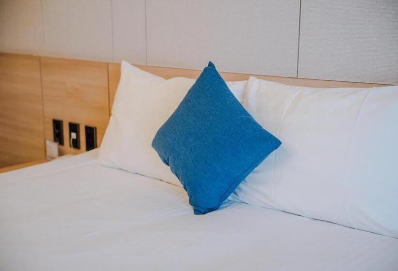 غرفة قياسية مزوَّدة بشُرفة إطلالة جانبية علي البحر, Bridge Seogwipo